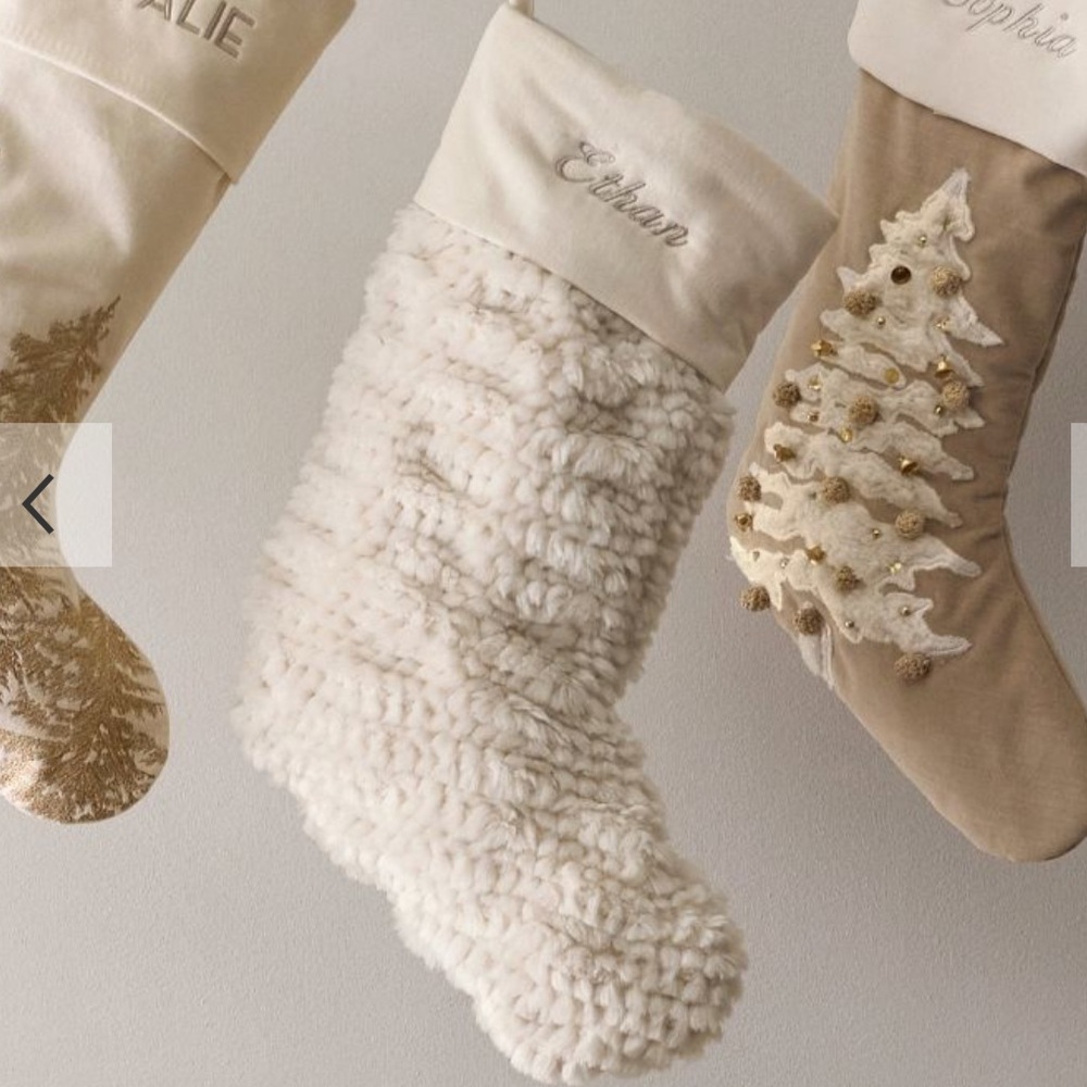 Pottery barn honeycomb faux fur stocking excellent like new SOLD OUT ON WEBSITE - Picture 1 of 4